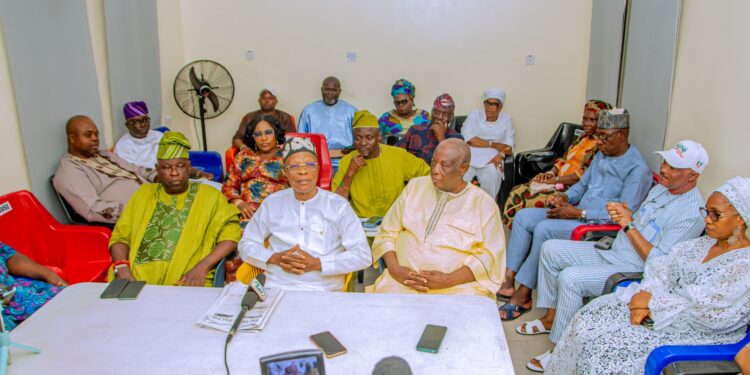 APC e-Registration: Hon. Bisi Yusuff Commends Party Leaders, Council Chairmen, and Members