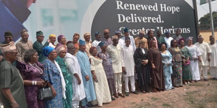 Lagos APC Targets Bigger Victory for Tinubu in 2027, Swears in New Party Executives