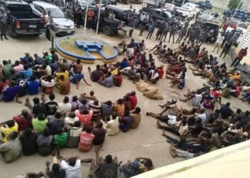FCT Police Smash Crime Hideouts, Arrest 300, Recover Knives, Cannabis, Toy Gun
